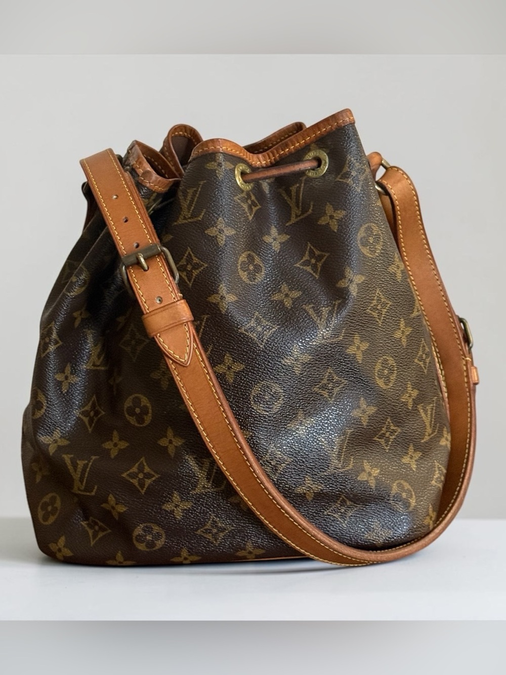 Authenticated Louis Vuitton Vintage Petite Noe Monogram Bucket Bag! EUC! COA! - Picture 4 of 16
